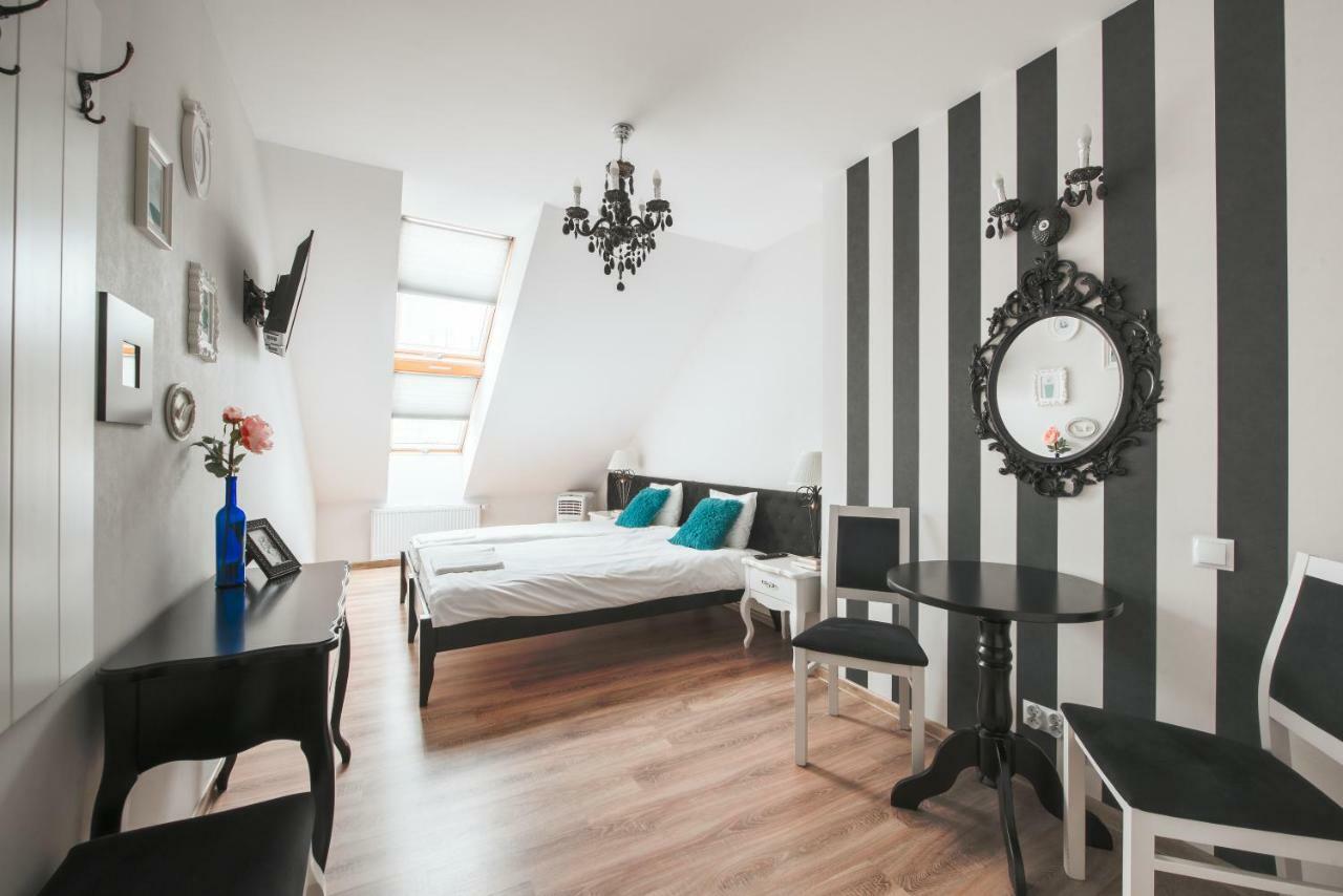Ginger Aparthostel Krakow Dış mekan fotoğraf